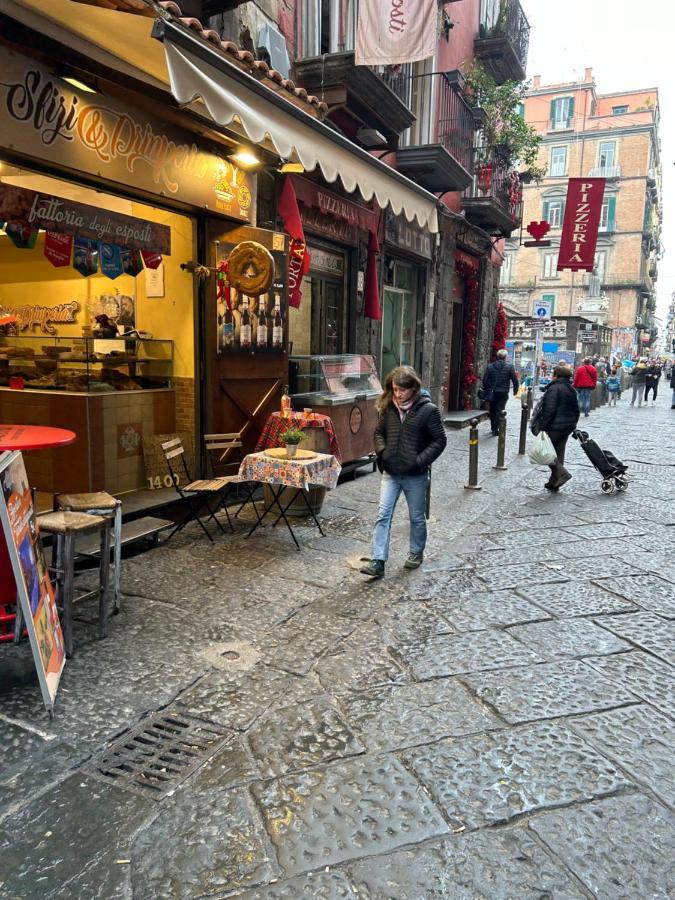 Nel Cuore Di Angela Neapel Exteriör bild